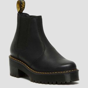 Dr. Martens Rometty platform Chelsea boot